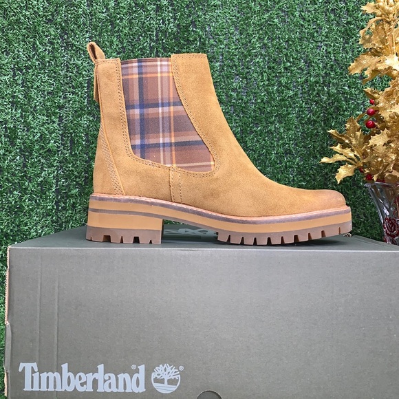 Timberland Shoes - Timberland women’s Courmayeur Valley Chelsea boot